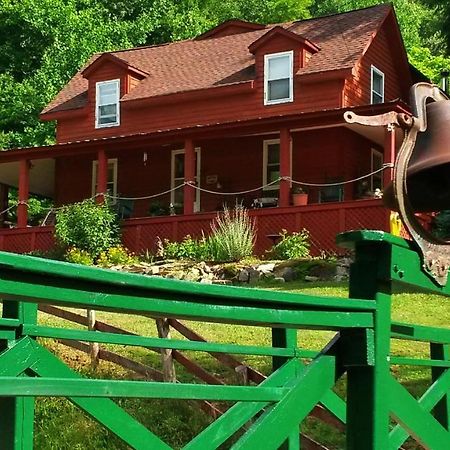 Roan Mountain Mountain Harbour B&B מראה חיצוני תמונה