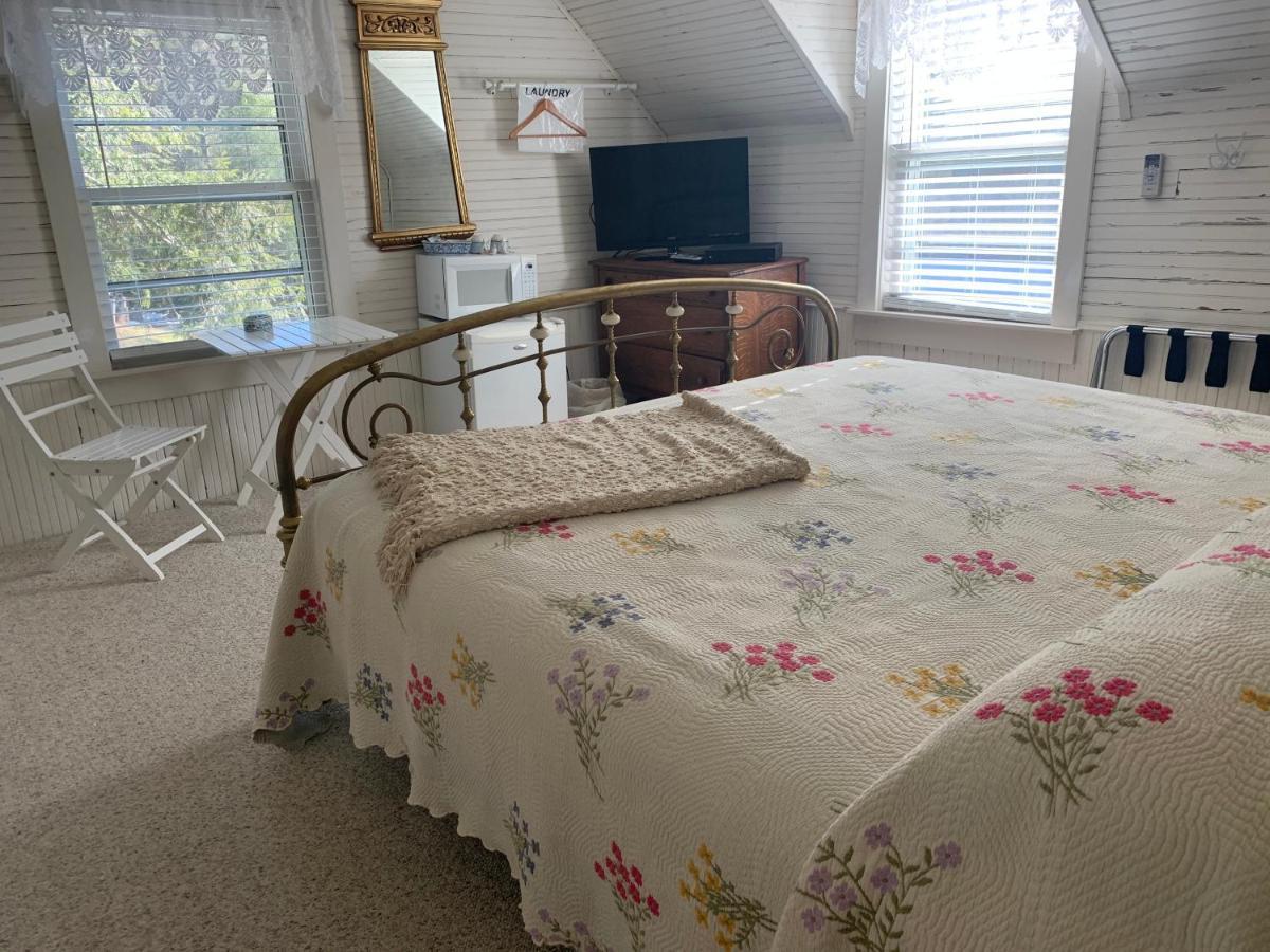 Roan Mountain Mountain Harbour B&B מראה חיצוני תמונה