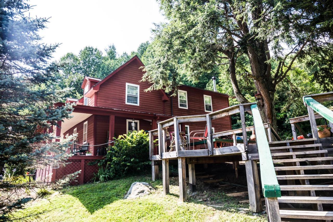 Roan Mountain Mountain Harbour B&B מראה חיצוני תמונה