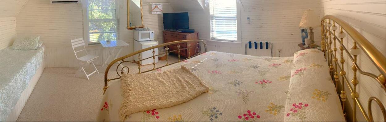 Roan Mountain Mountain Harbour B&B מראה חיצוני תמונה